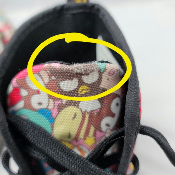 Doc Martens X Sanrio Hello Kitty Shoreditch Boots Size 7 US L, 5 UK, 38 EU - Picture 7 of 11